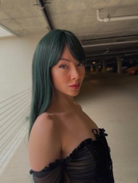 DominateMeNow de Neuchâtel, La Suisse